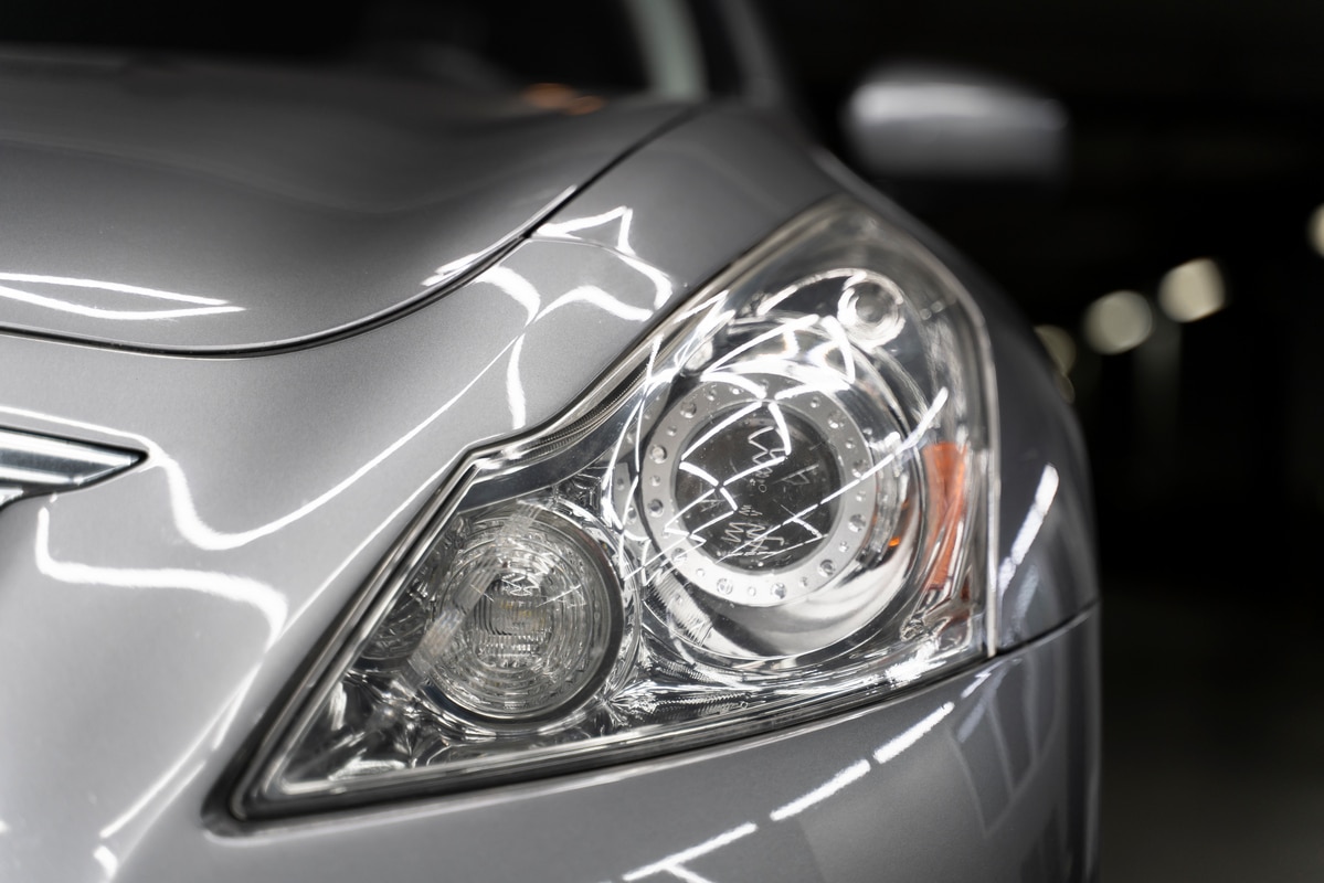 close up car care process f1